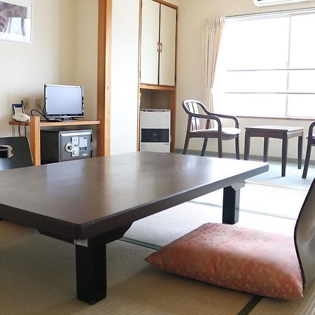Hotel Sankeien Sapporo Ngoại thất bức ảnh