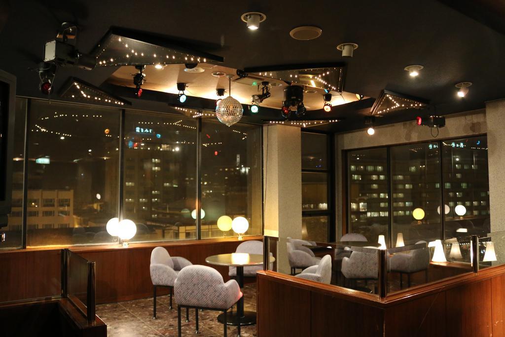 Hotel Sankeien Sapporo Ngoại thất bức ảnh