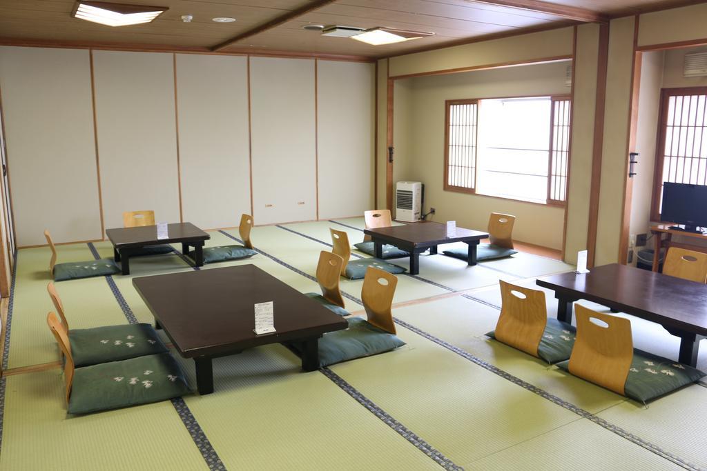 Hotel Sankeien Sapporo Ngoại thất bức ảnh