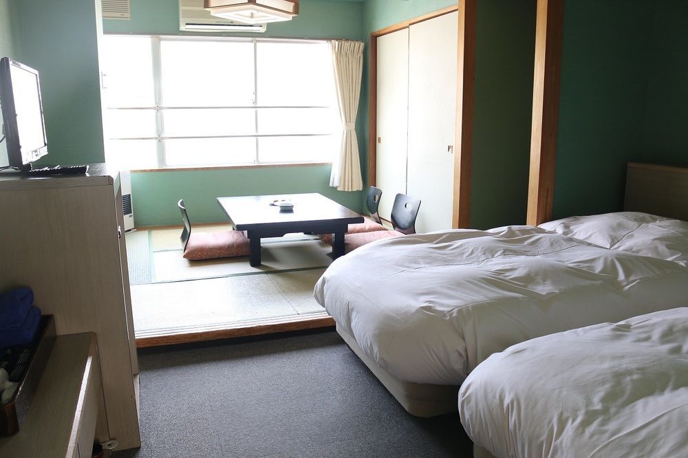 Hotel Sankeien Sapporo Ngoại thất bức ảnh