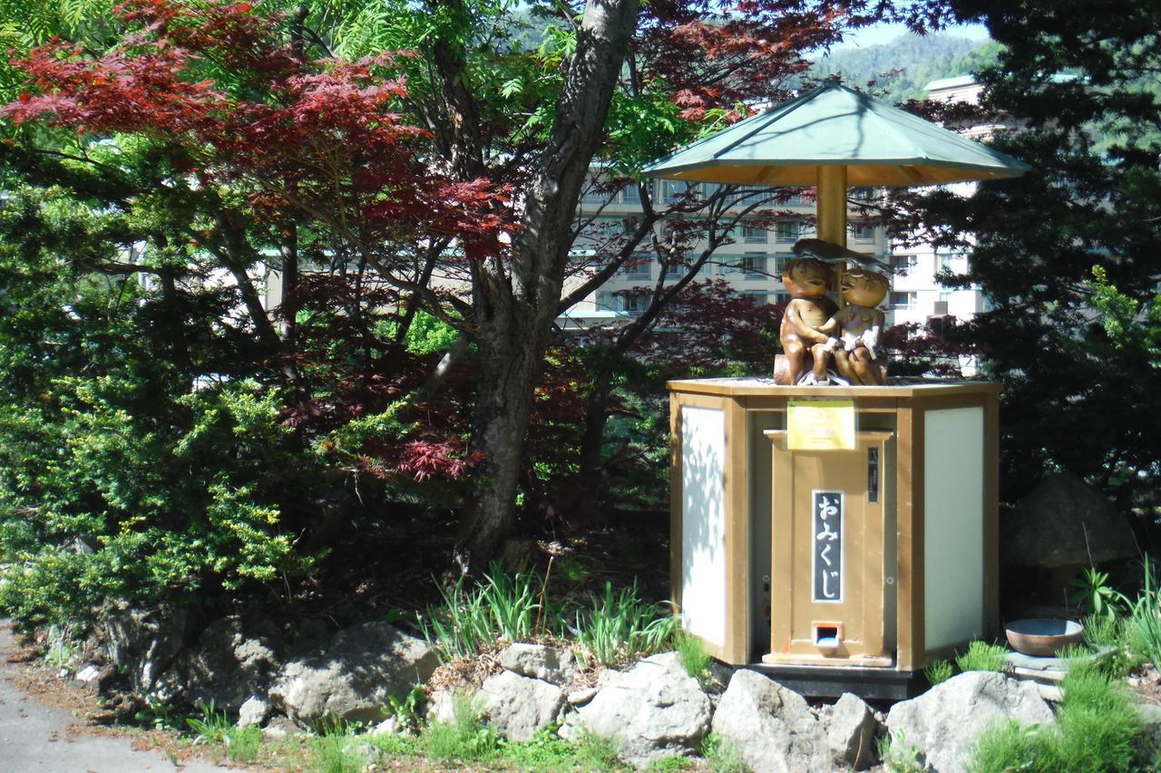 Hotel Sankeien Sapporo Ngoại thất bức ảnh