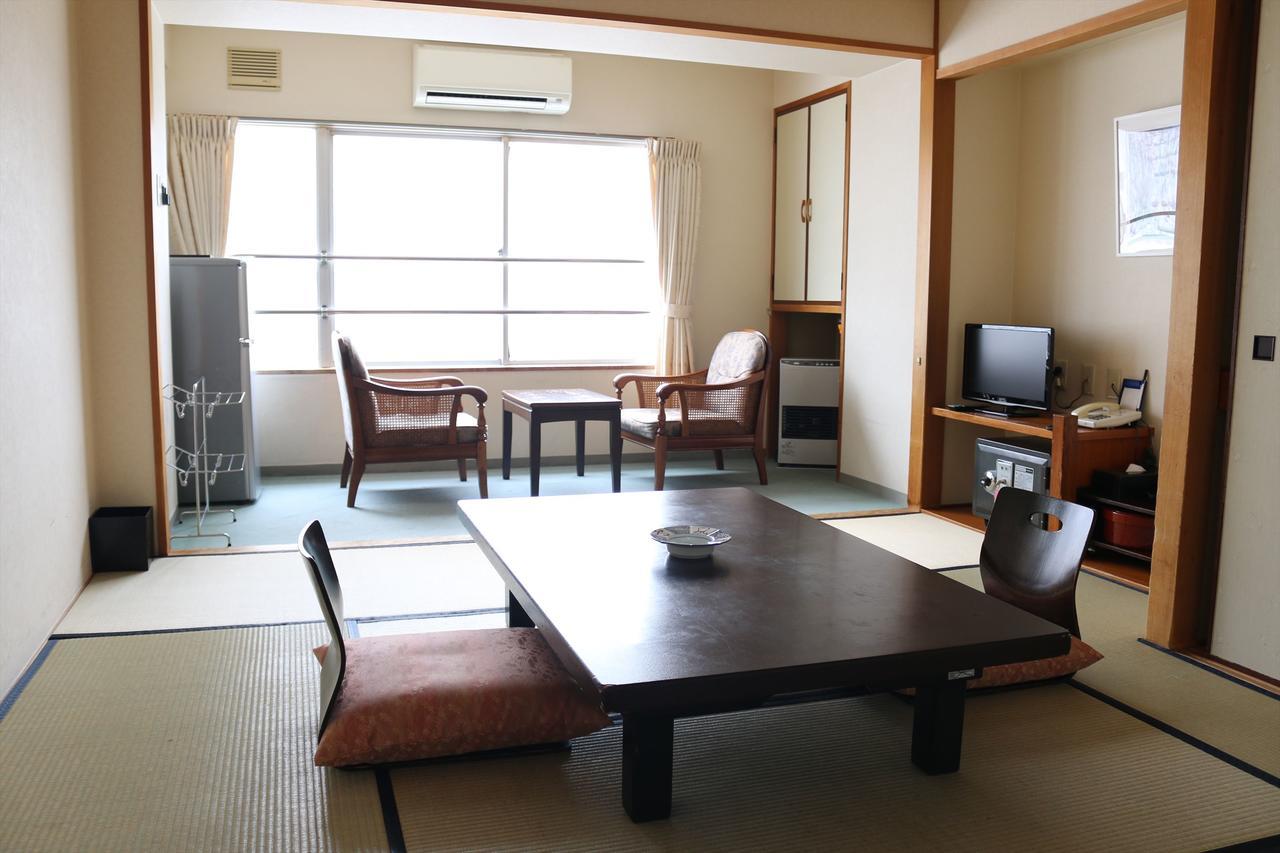 Hotel Sankeien Sapporo Ngoại thất bức ảnh