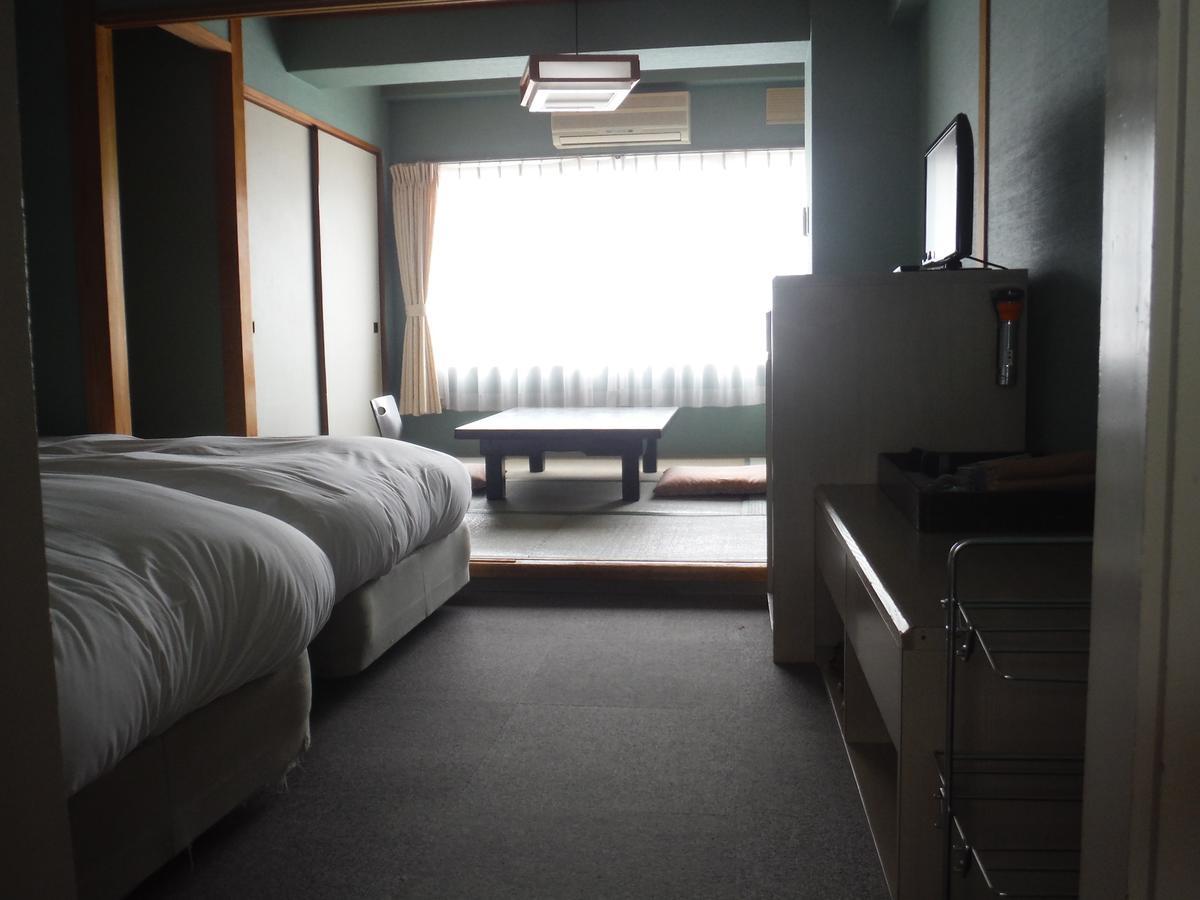 Hotel Sankeien Sapporo Ngoại thất bức ảnh