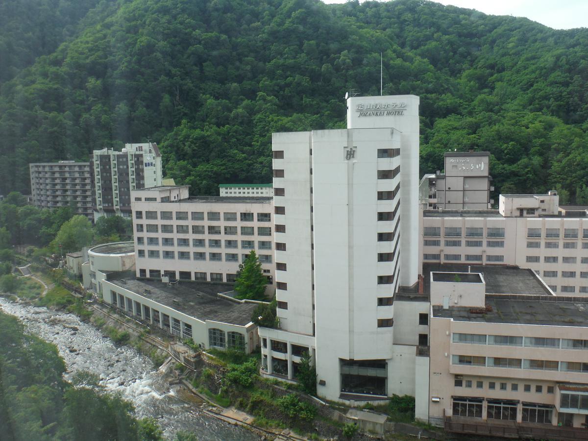 Hotel Sankeien Sapporo Ngoại thất bức ảnh